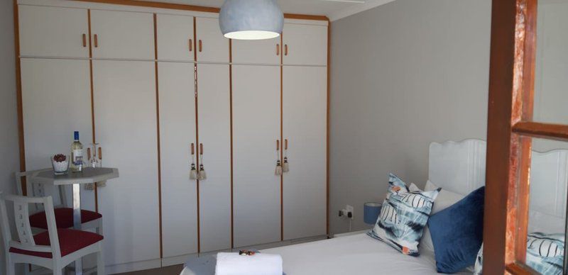 Shark Cove Guest Suite Kleinbaai Western Cape South Africa Bedroom