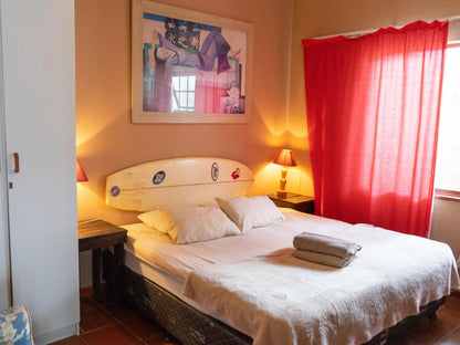 Queen Room with En-Suite Bathroom @ Shark Shack Backpackers