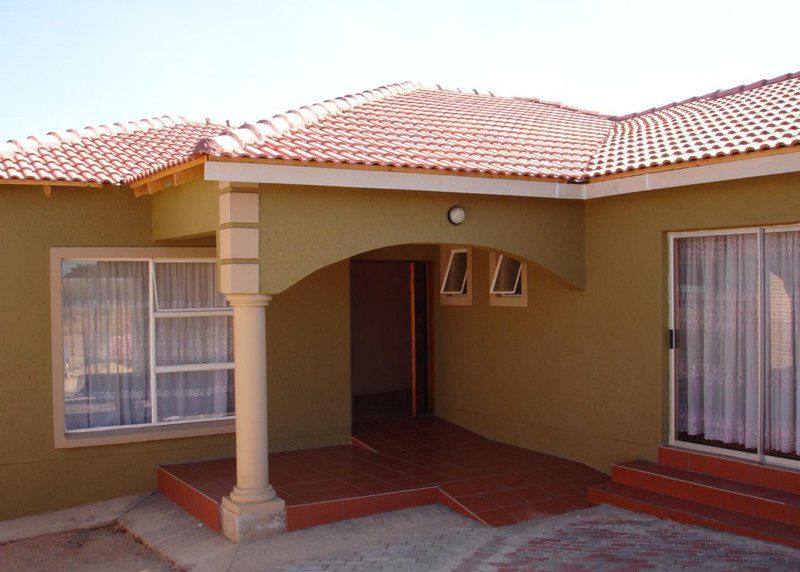 Sharon S Bed And Breakfast Mogwase North West Province South Africa House, Building, Architecture