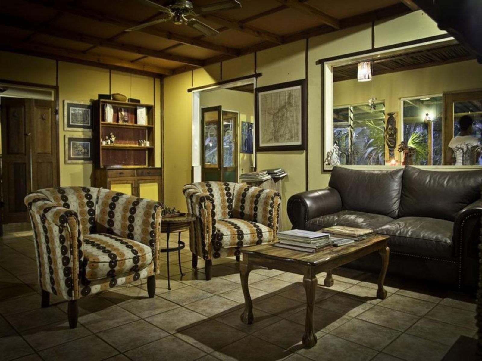 Shiluvari Lakeside Lodge, Sepia Tones, Living Room