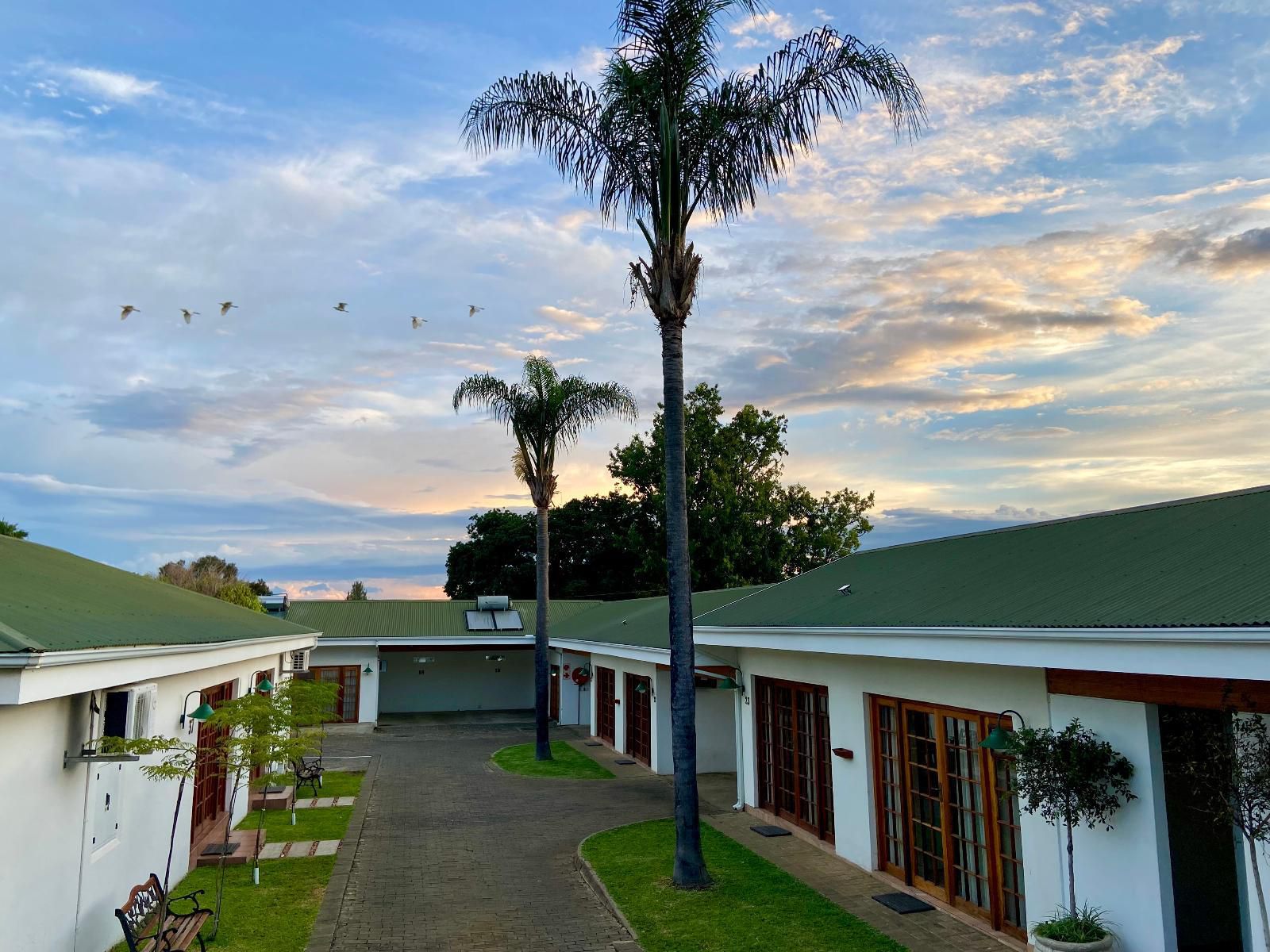 Shonalanga Lodge Vryheid Kwazulu Natal South Africa House, Building, Architecture, Palm Tree, Plant, Nature, Wood