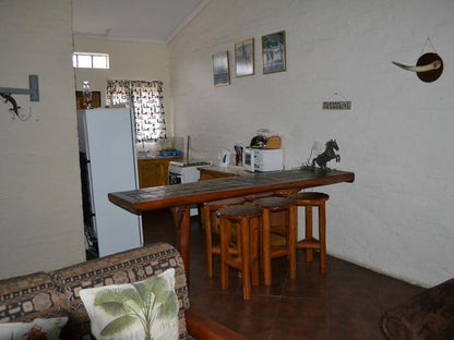 Falcon Cottage @ Shumba Valley Guest Farm