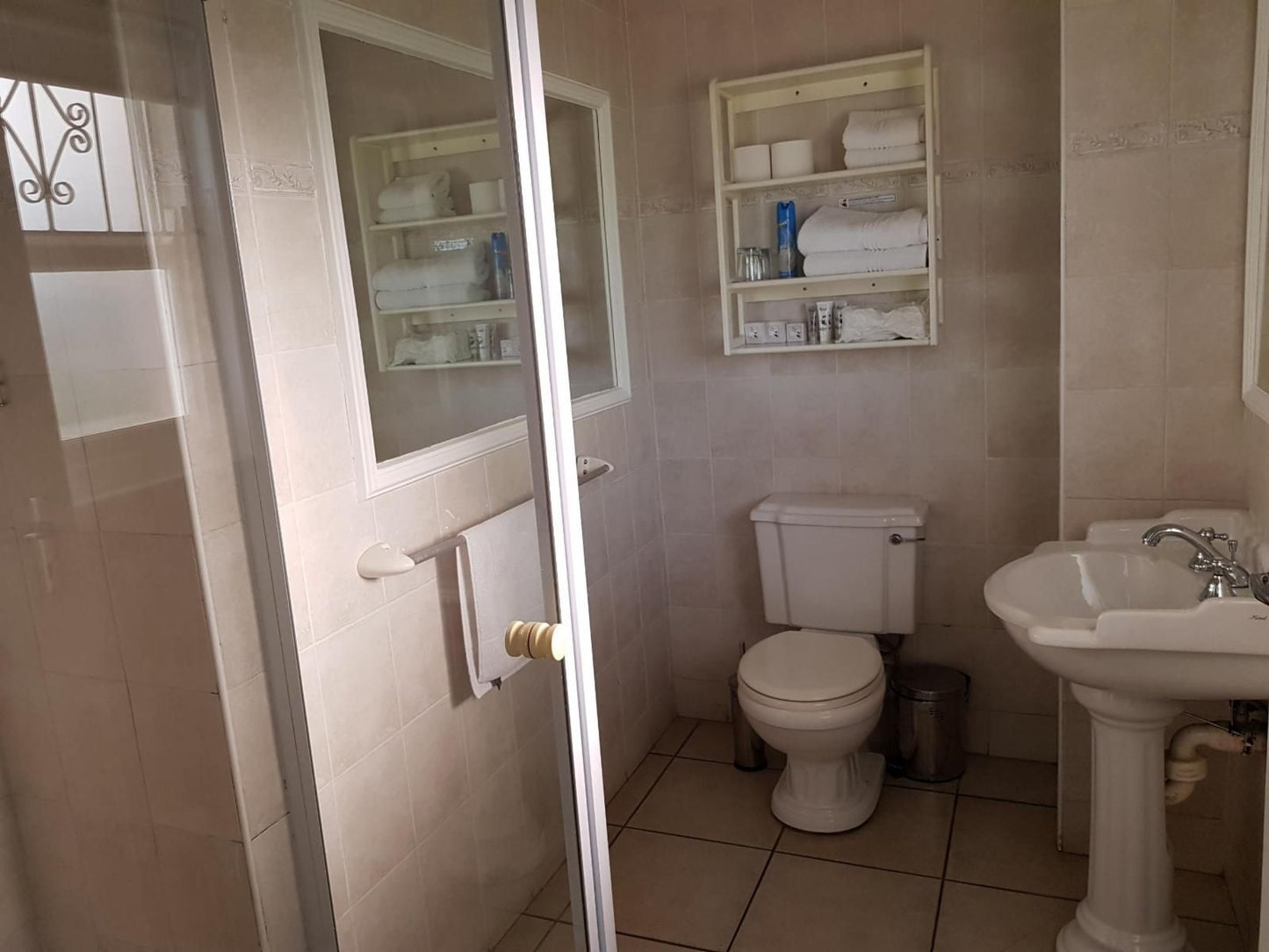 Sica S Guest House Westridge Durban Kwazulu Natal South Africa Bathroom