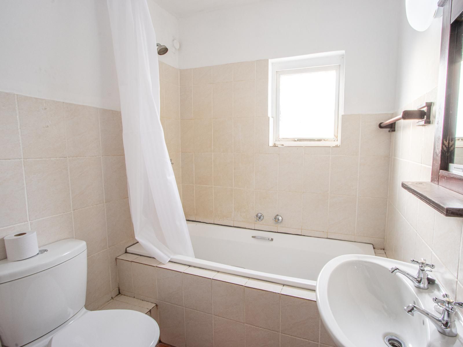 Sierra Ranch, Cottages, Bathroom