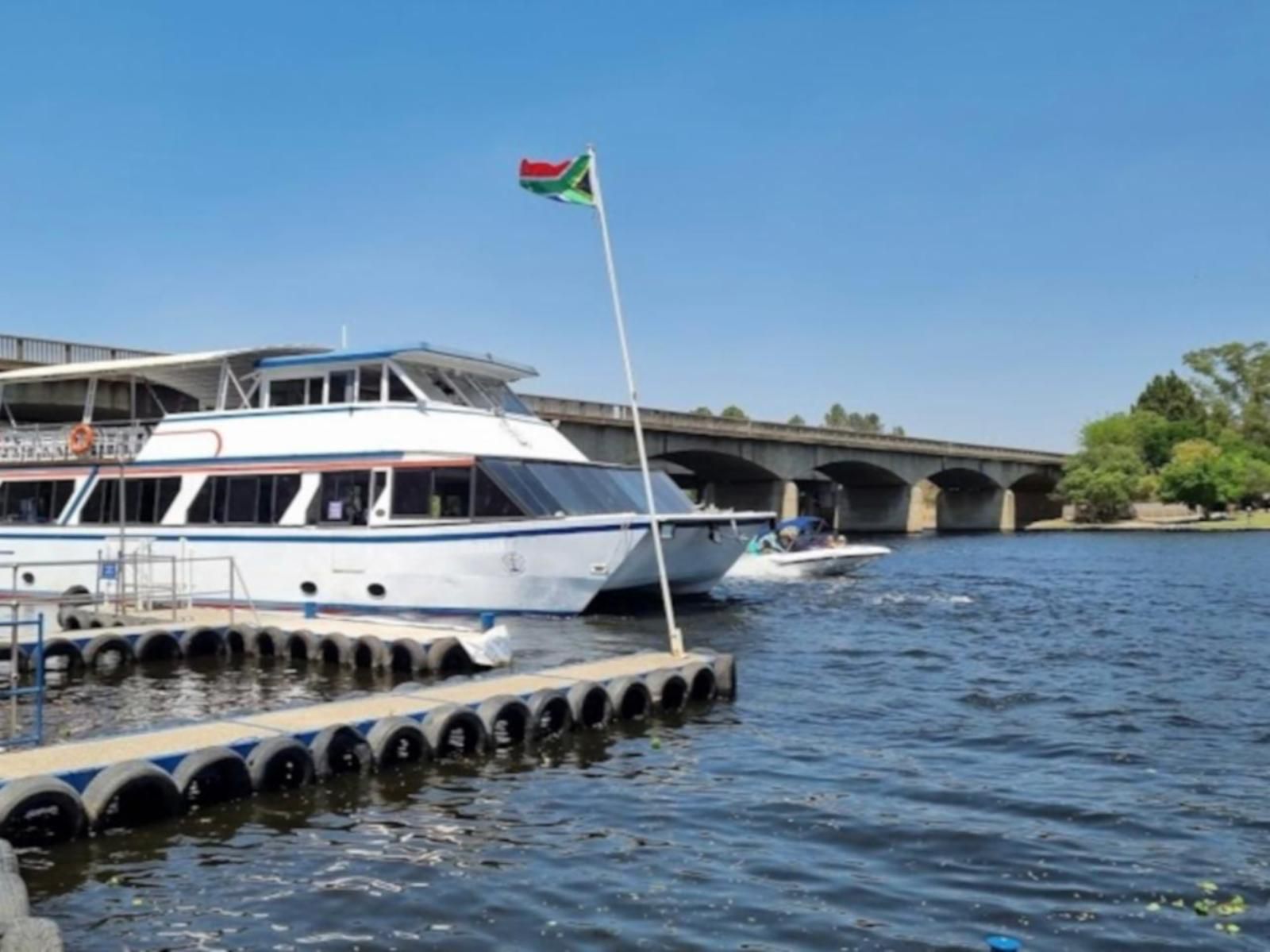 Simbia Contractors Inn, River, Nature, Waters, Vehicle