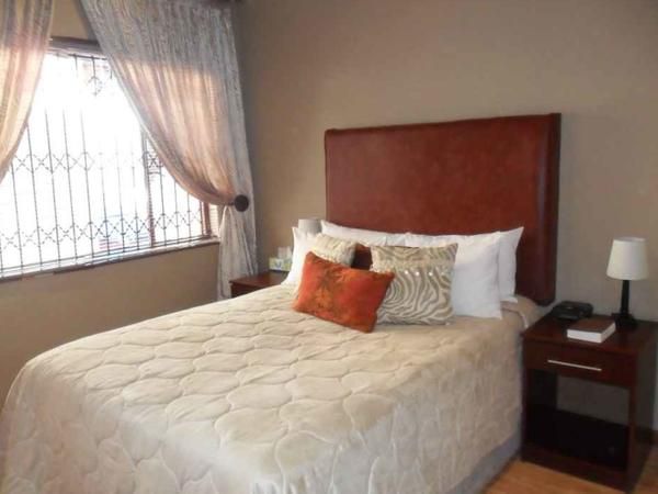 Sisonke Guesthouse Phuthaditjhaba Free State South Africa Bedroom