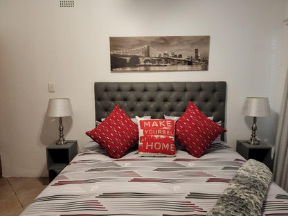 Six Valk Avenue Guest House, studio 3- Self catering, Bedroom