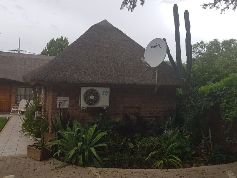 Skemerkelk Guest House Jan Kempdorp Northern Cape South Africa 