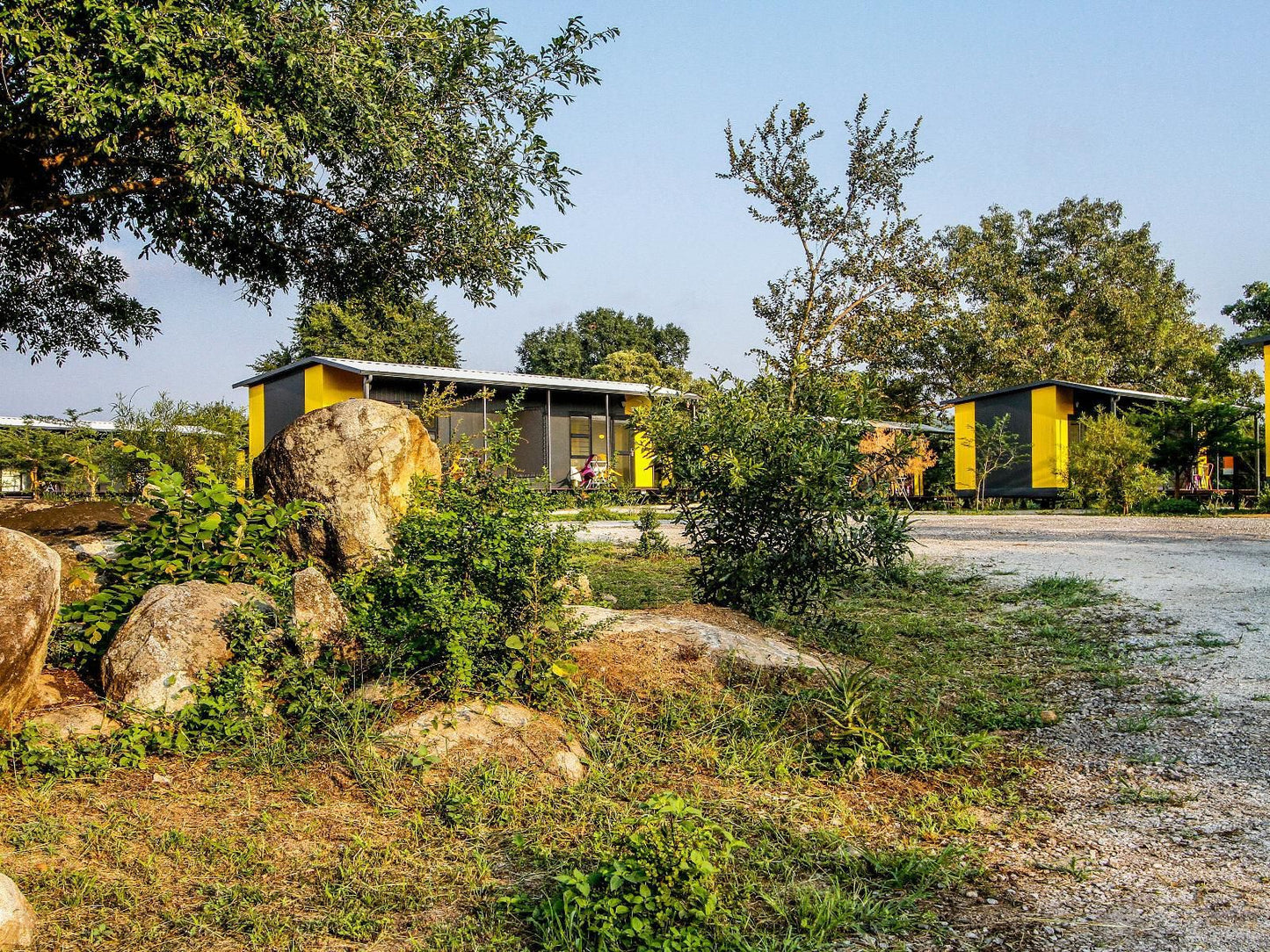 Sleepover Phabeni, Ruin, Architecture, Shipping Container