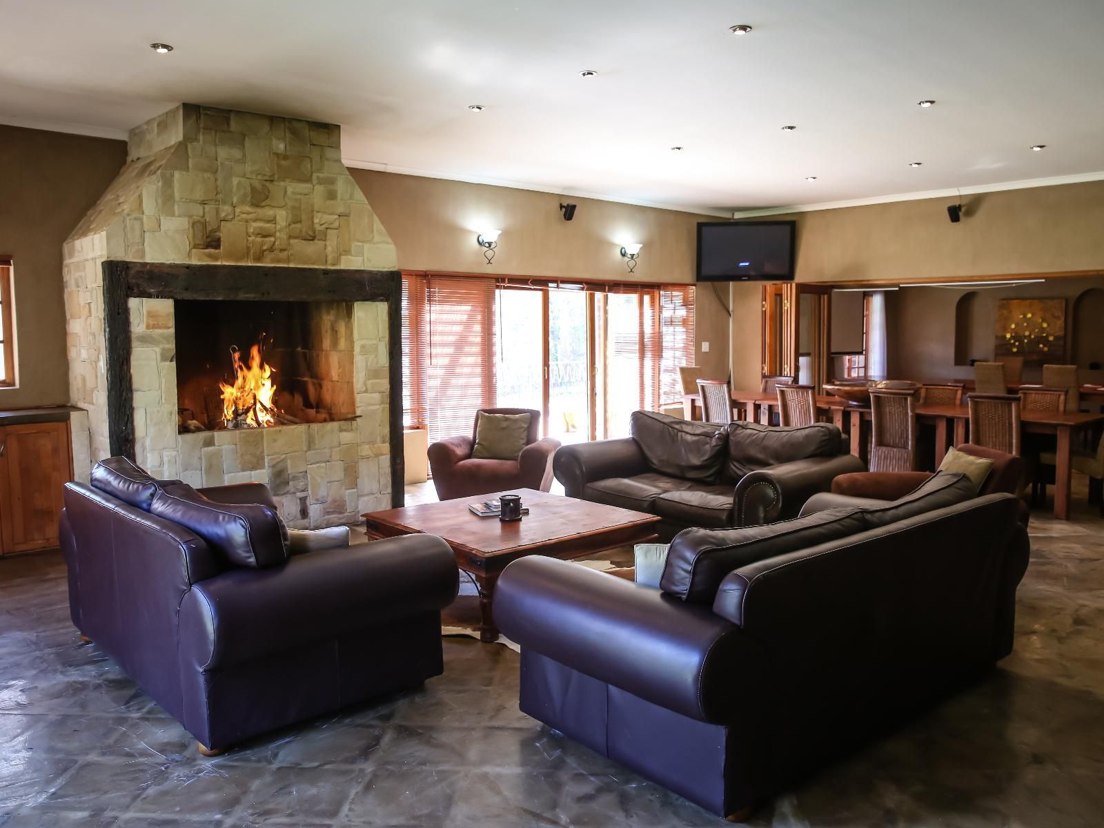 Soaring Eagles Guest Lodge Napier Western Cape South Africa Living Room