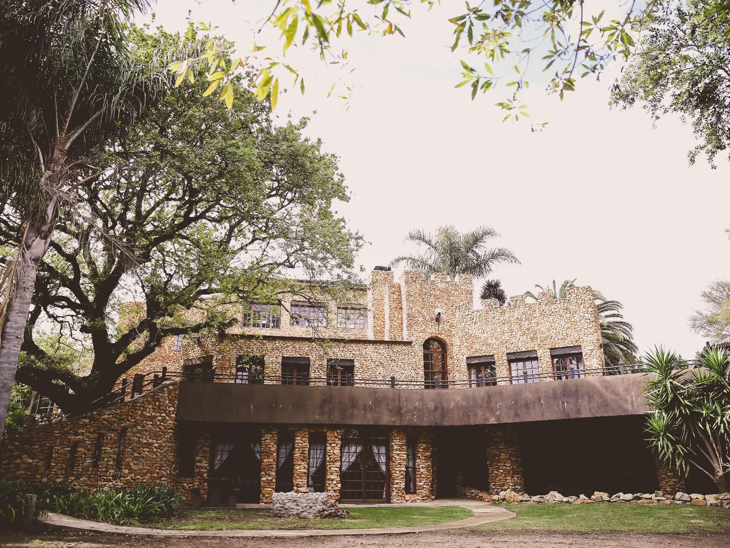 Soaring Eagles Guest Lodge Napier Western Cape South Africa 