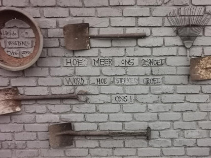 Somethingelz@Grace, Text, Wall, Architecture, Brick Texture, Texture