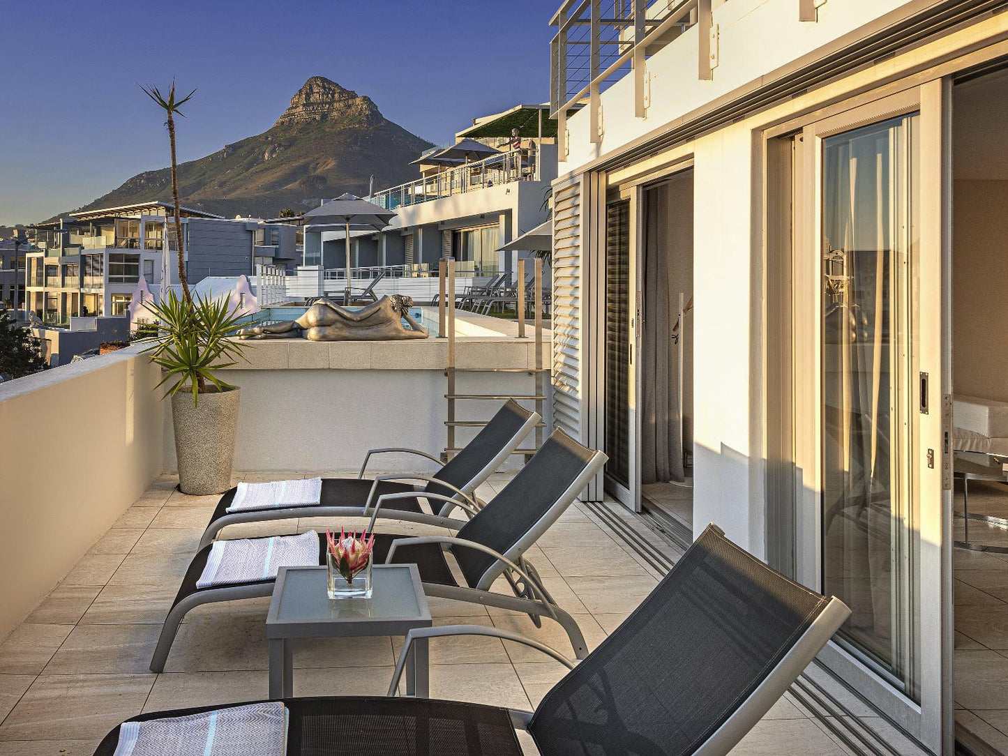 Terrace Pool Suite Plus @ South Beach Camps Bay