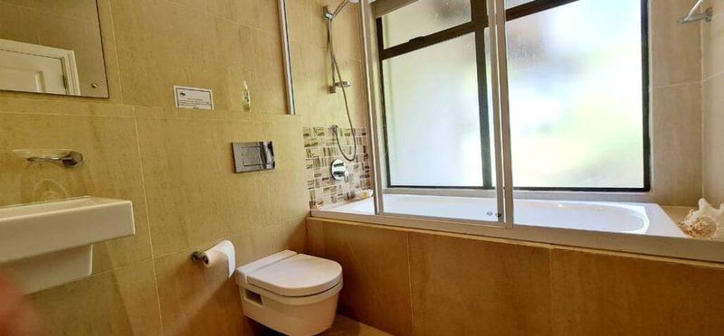 Sovereign Sands Blythedale Beach Kwazulu Natal South Africa Bathroom