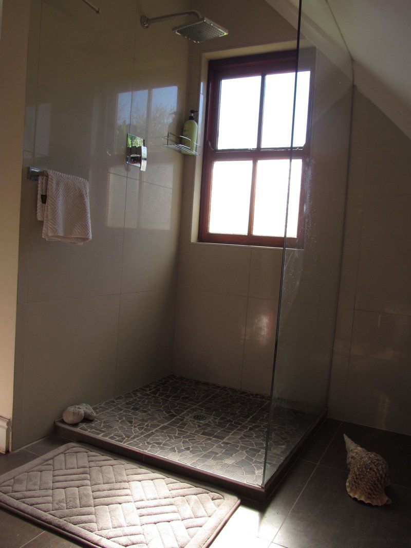 Spacious Luxury Apartment Plattekloof 3 Cape Town Western Cape South Africa Bathroom
