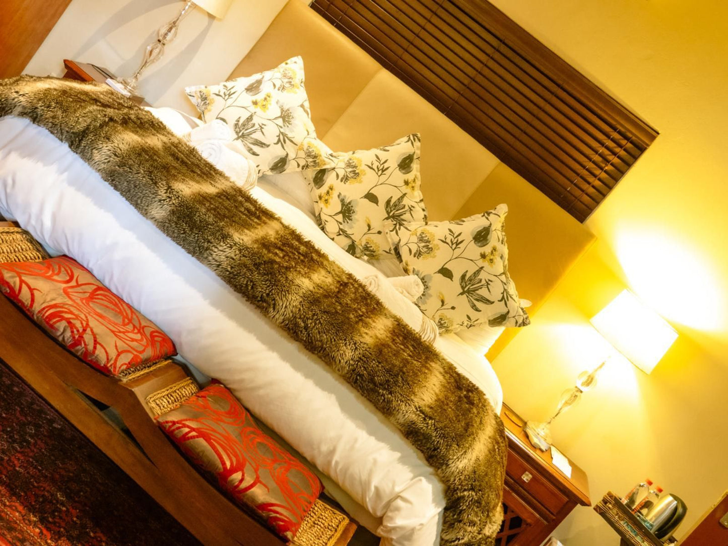 Spacube Luxury Suites And Spa Groenkloof Pretoria Tshwane Gauteng South Africa Colorful, Bedroom