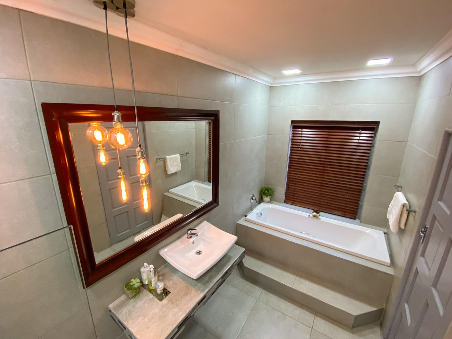 Spacube Luxury Suites And Spa Groenkloof Pretoria Tshwane Gauteng South Africa Bathroom