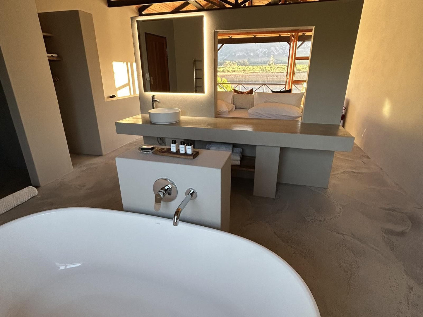 Springfontein Wine Estate, Riverview Suites, Bathroom