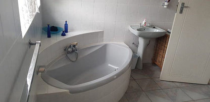 St Lucia House Self Catering St Lucia Kwazulu Natal South Africa Unsaturated, Bathroom, Swimming Pool