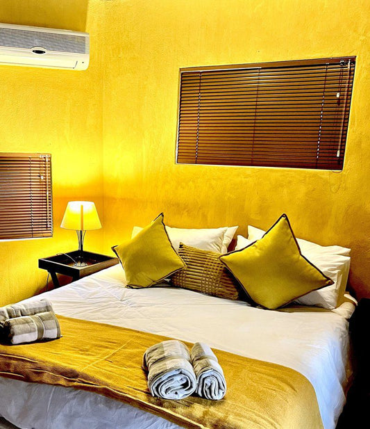 Stay 4 Nights Get 1 Night Free Marloth Park Mpumalanga South Africa Colorful, Bedroom