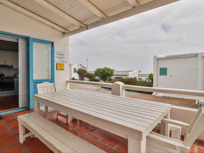 Stay In Paternoster, Ambiance, Shipping Container