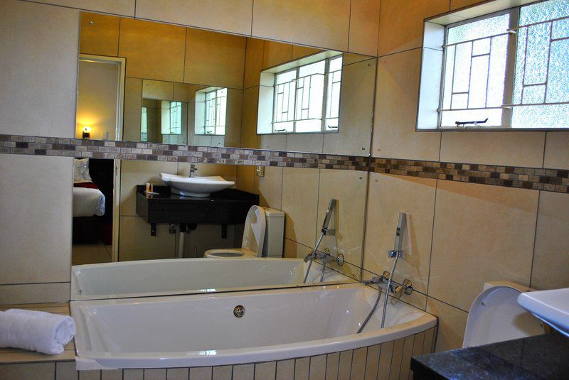 Steffi S Sun Lodge Tzaneen Limpopo Province South Africa Bathroom