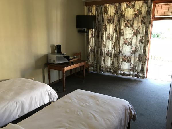 Room 3 @ Step-Aside Accommodation & Conference Centre