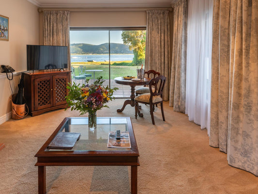 Deluxe Suite - Lake Facing - 12 @ St James Of Knysna
