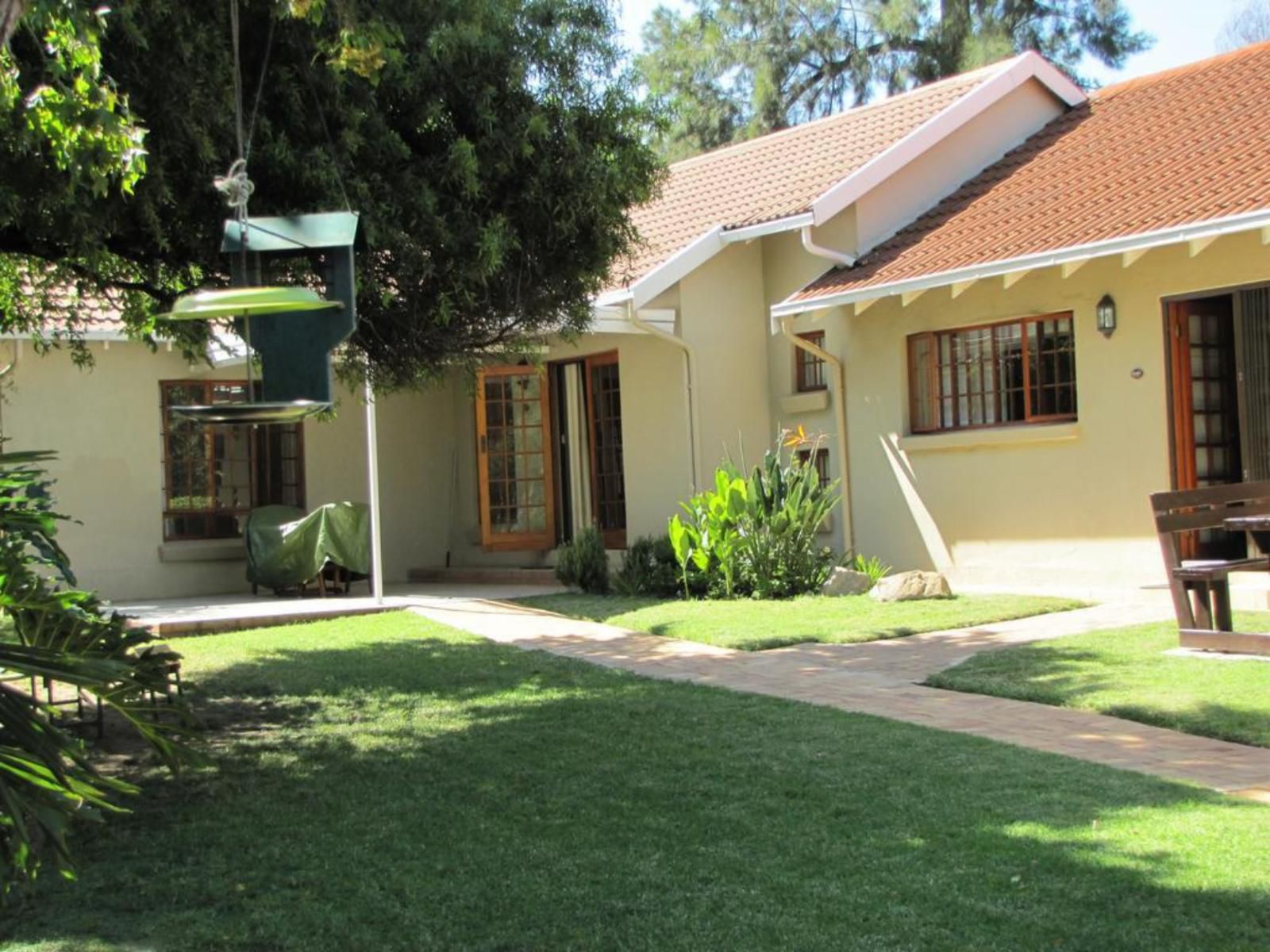 Strathavon Bed And Breakfast Morningside Manor Johannesburg Gauteng South Africa House, Building, Architecture, Palm Tree, Plant, Nature, Wood