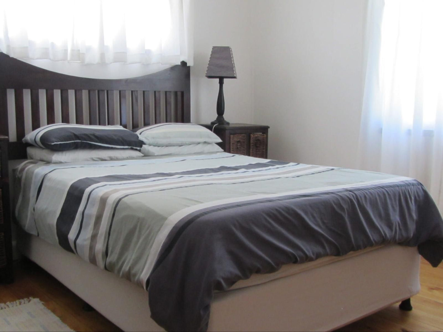 Struisbaai House Rentals, Hannah's Close Langezandt, Bedroom