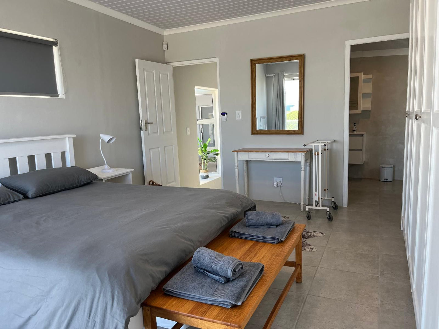 Struisbaai House Rentals, James Orchard 42, Bedroom