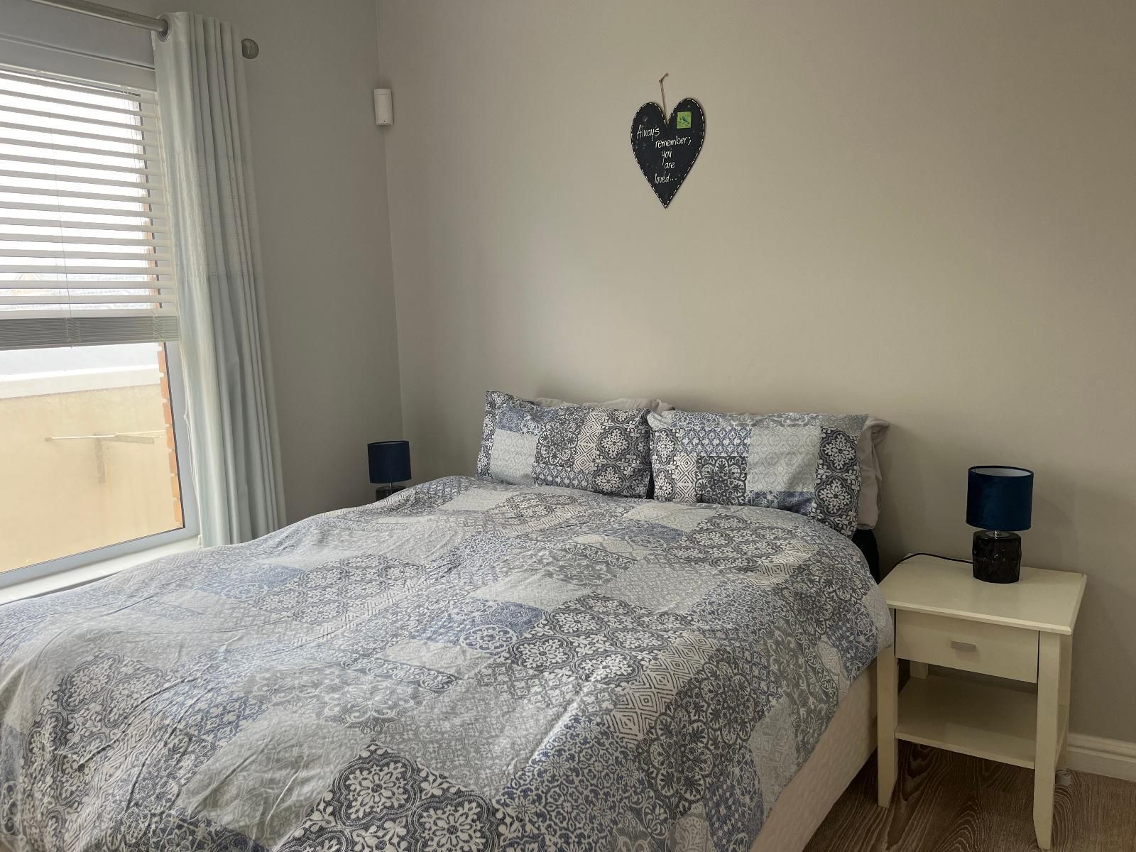 Struisbaai House Rentals, Suiderkruis, Bedroom