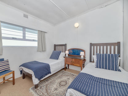 Struisbaai House Rentals, Tides 15, Bedroom