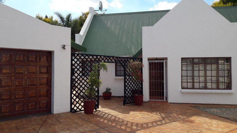 Sugar Rose Guesthouse Glen Marais Johannesburg Gauteng South Africa Building, Architecture, House, Palm Tree, Plant, Nature, Wood