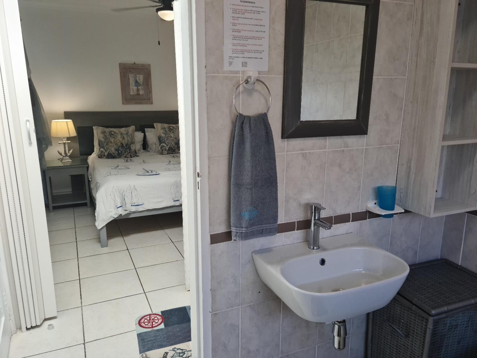 Suidersee Block 2 Hartenbos Hartenbos Western Cape South Africa Unsaturated, Bathroom