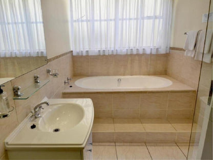 Sundown Manor Fresnaye Cape Town Western Cape South Africa Bathroom