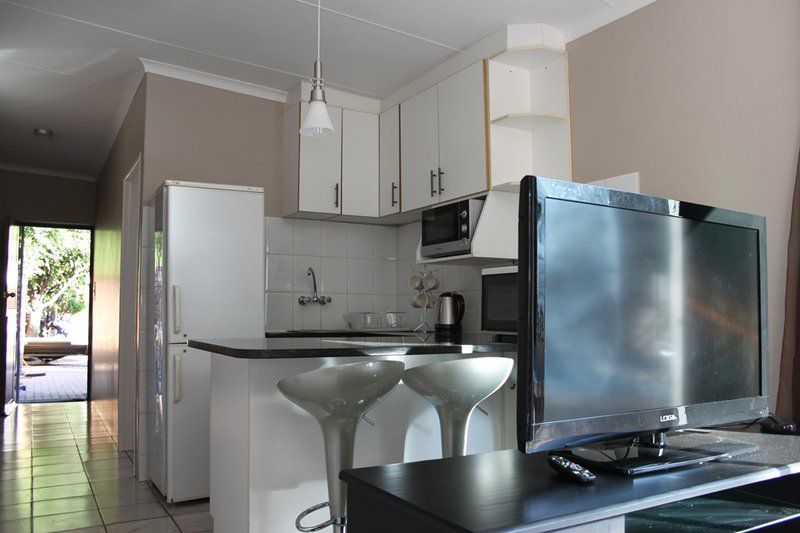 Sun Ray Self Catering Wierda Park Centurion Gauteng South Africa Unsaturated, Kitchen