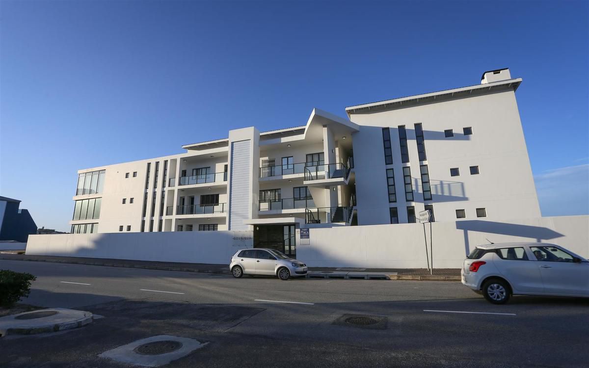 Sunrise View Mossel Bay De Bakke Mossel Bay Mossel Bay Western Cape South Africa Building, Architecture, House, Palm Tree, Plant, Nature, Wood, Car, Vehicle