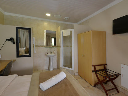 Single Room @ Sunrock Guesthouse