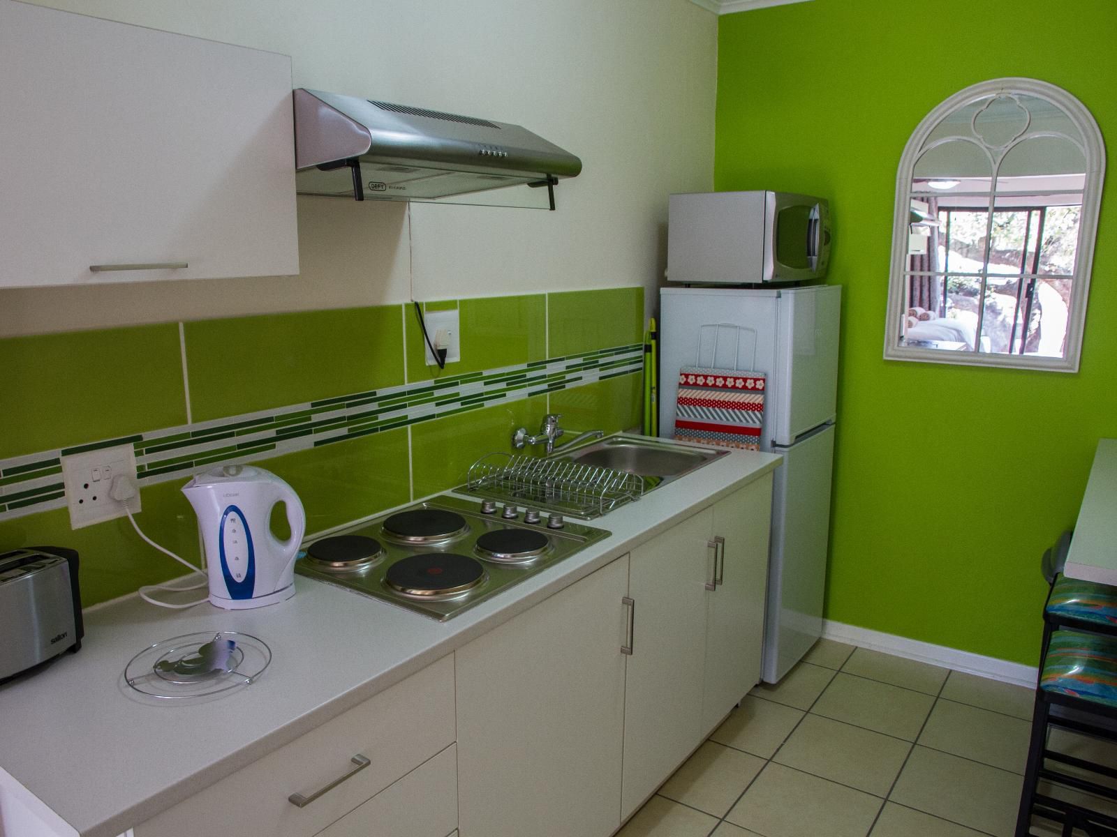 Sunshine Self Catering Guesthouse Sonheuwel Central Nelspruit Mpumalanga South Africa Kitchen