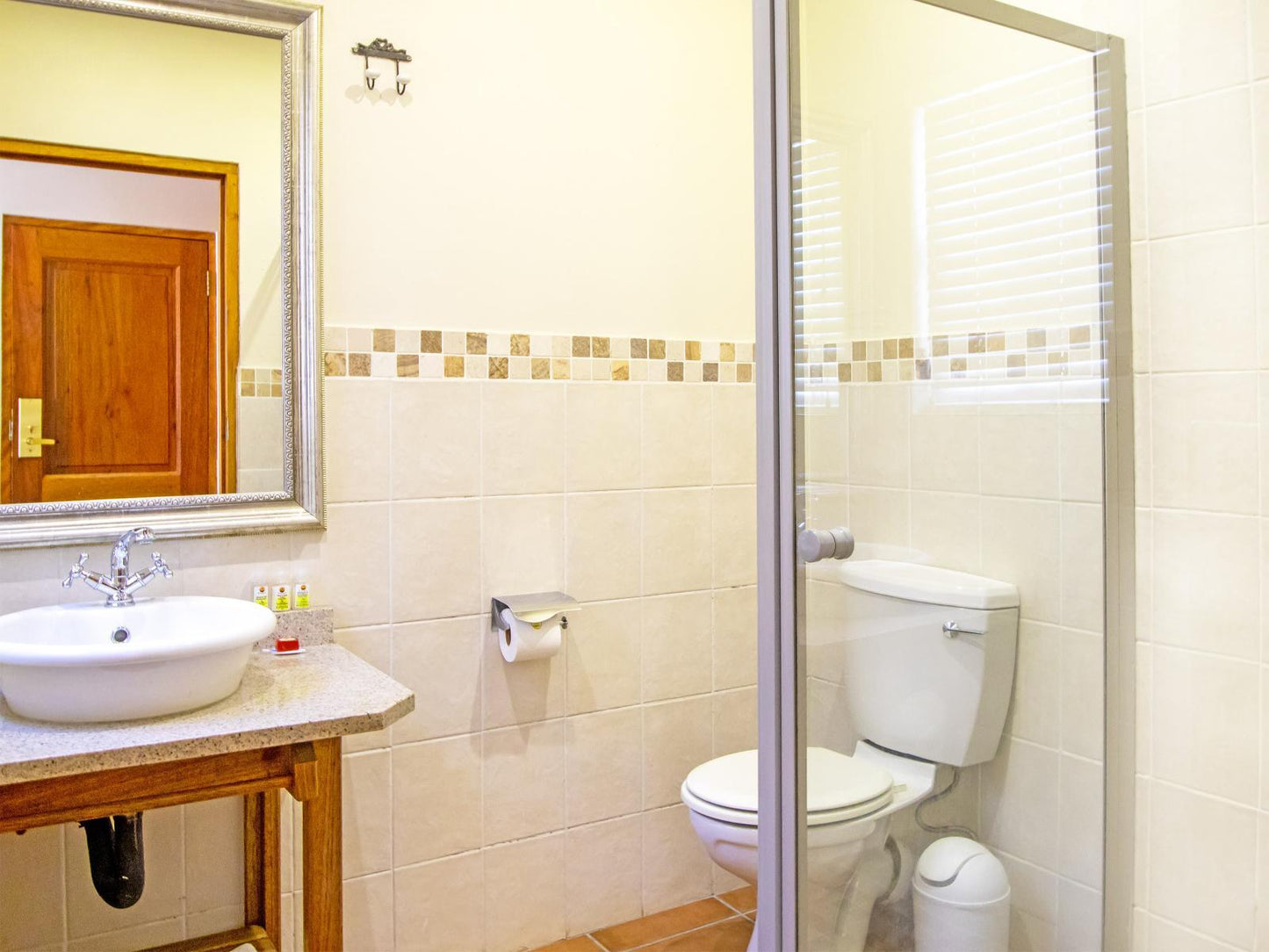 Double Ground Floor Rooms @ Sunward Park Guesthouse & Conference Centre