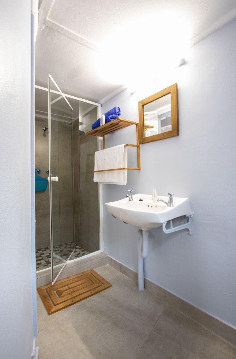 Surf Motel Chalets Selection Beach Durban Kwazulu Natal South Africa Unsaturated, Bathroom