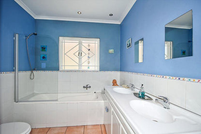 Surf Sail Sleep Blouberg West Beach Blouberg Western Cape South Africa Bathroom