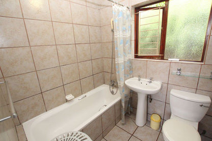 Surf And Sand Ramsgate South Margate Kwazulu Natal South Africa Bathroom