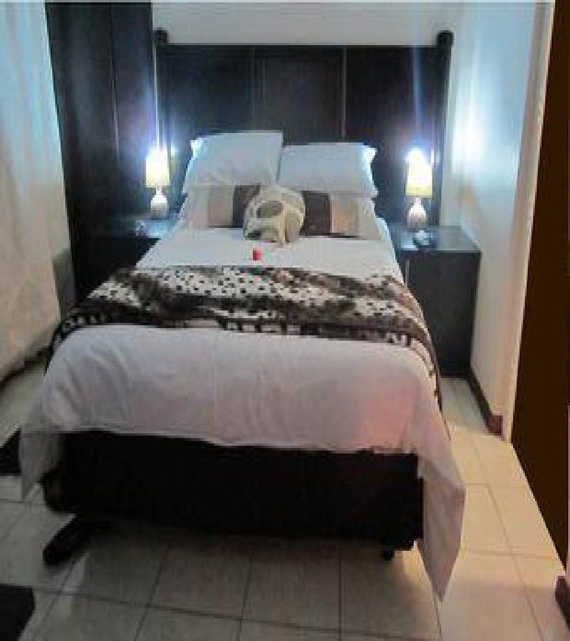 Suzi S Place Guest Rooms Lyttelton Centurion Gauteng South Africa Bedroom