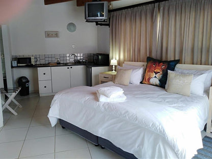 Swakopmund Accommodation, Self-Catering Unit 1, Bedroom