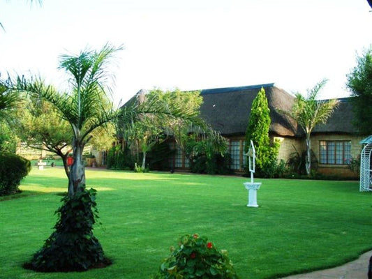 Swallows Inn Guest House Magaliesburg Gauteng South Africa House, Building, Architecture, Plant, Nature, Garden