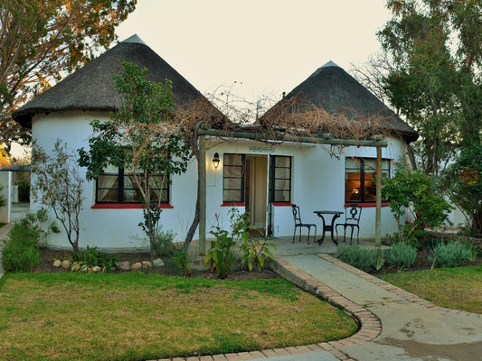 Garden Cottages @ Mont D’Or Swartberg Hotel