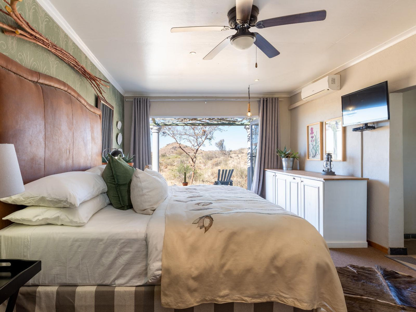 Executive King Room 1 @ Sweetfontein Boutique Farm Lodge