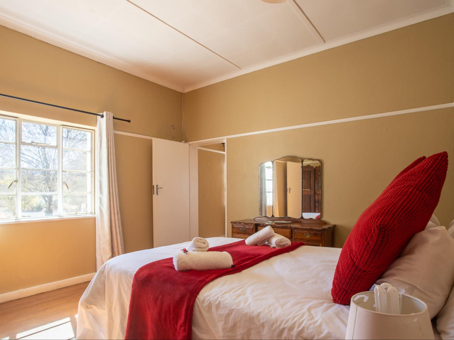 Taaiboschfontein, Private 2-Sleeper Cottage 1